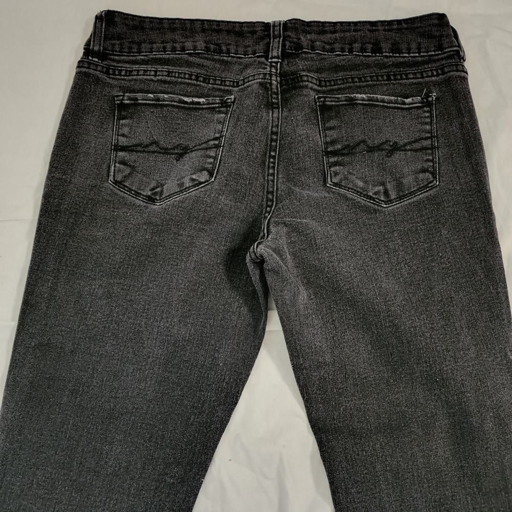 New York & Co. Women's Cropped Distressed Cuffed Boyfriend Black Jeans 👖 - Picture 9 of 13